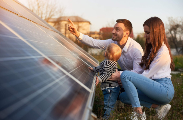 Panneaux solaires et revente d'électricité dans le Var : Ce qu'il faut savoir